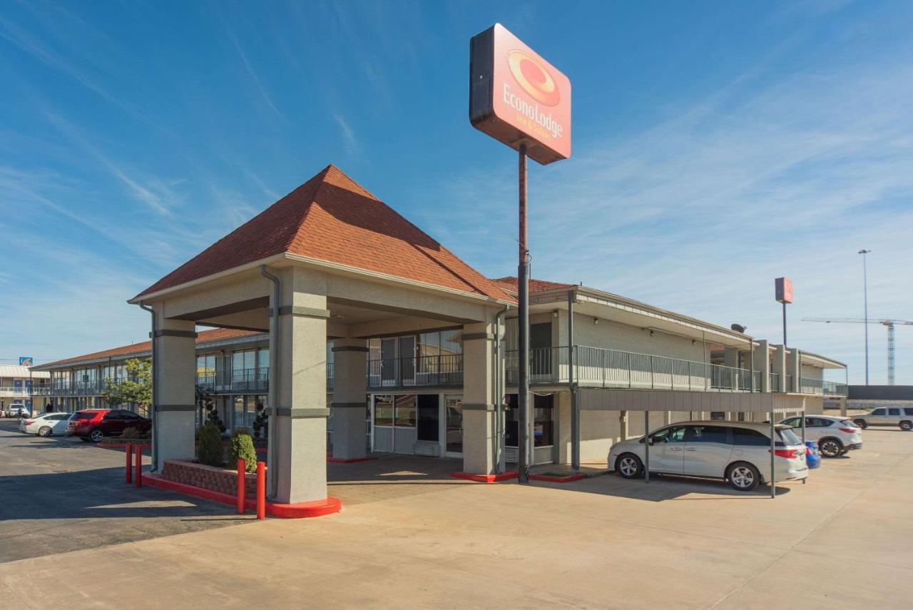 Econo Lodge Inn & Suites Near Bricktown Oklahoma City Exteriör bild