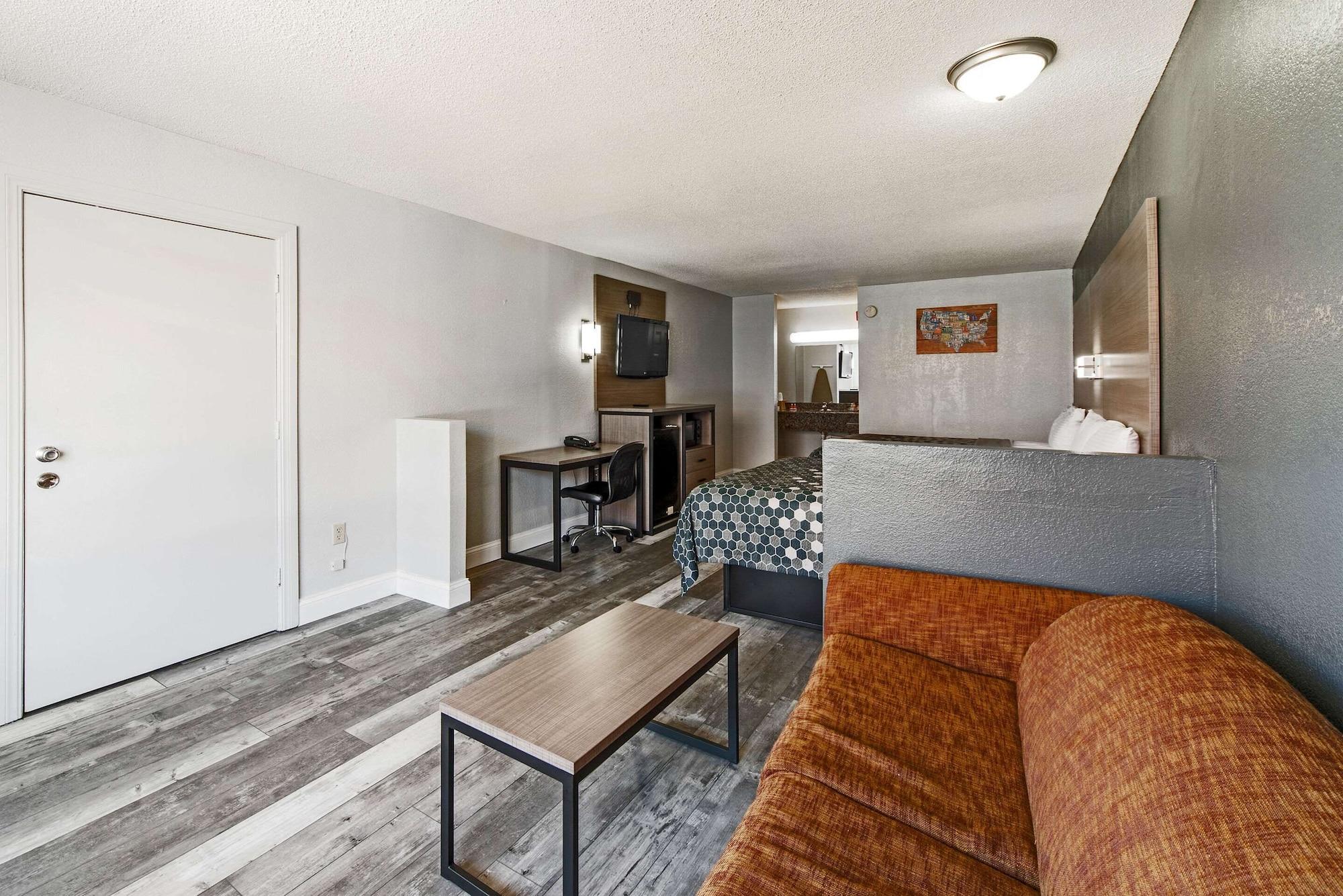 Econo Lodge Inn & Suites Near Bricktown Oklahoma City Exteriör bild