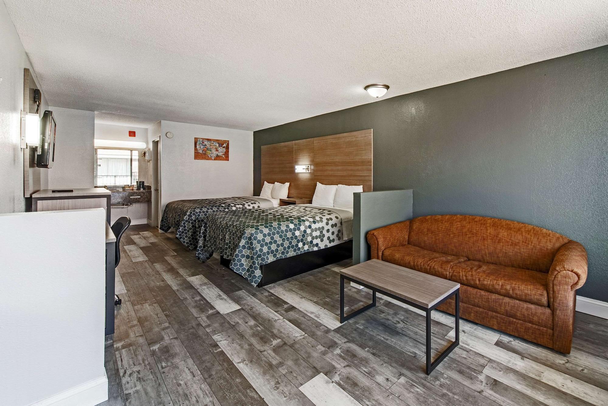 Econo Lodge Inn & Suites Near Bricktown Oklahoma City Exteriör bild