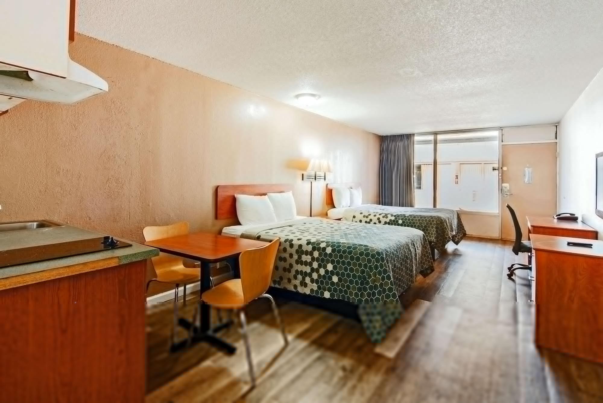 Econo Lodge Inn & Suites Near Bricktown Oklahoma City Exteriör bild